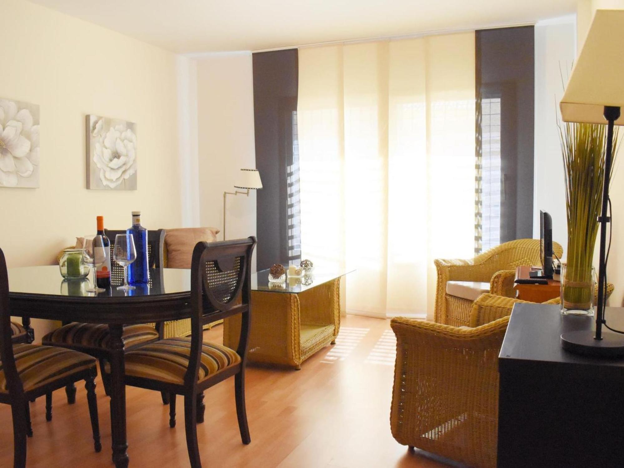 Encina'S Home: Bonito Apartamento De Dos Dormitorios Cerca Del Centro Historico Малага Экстерьер фото