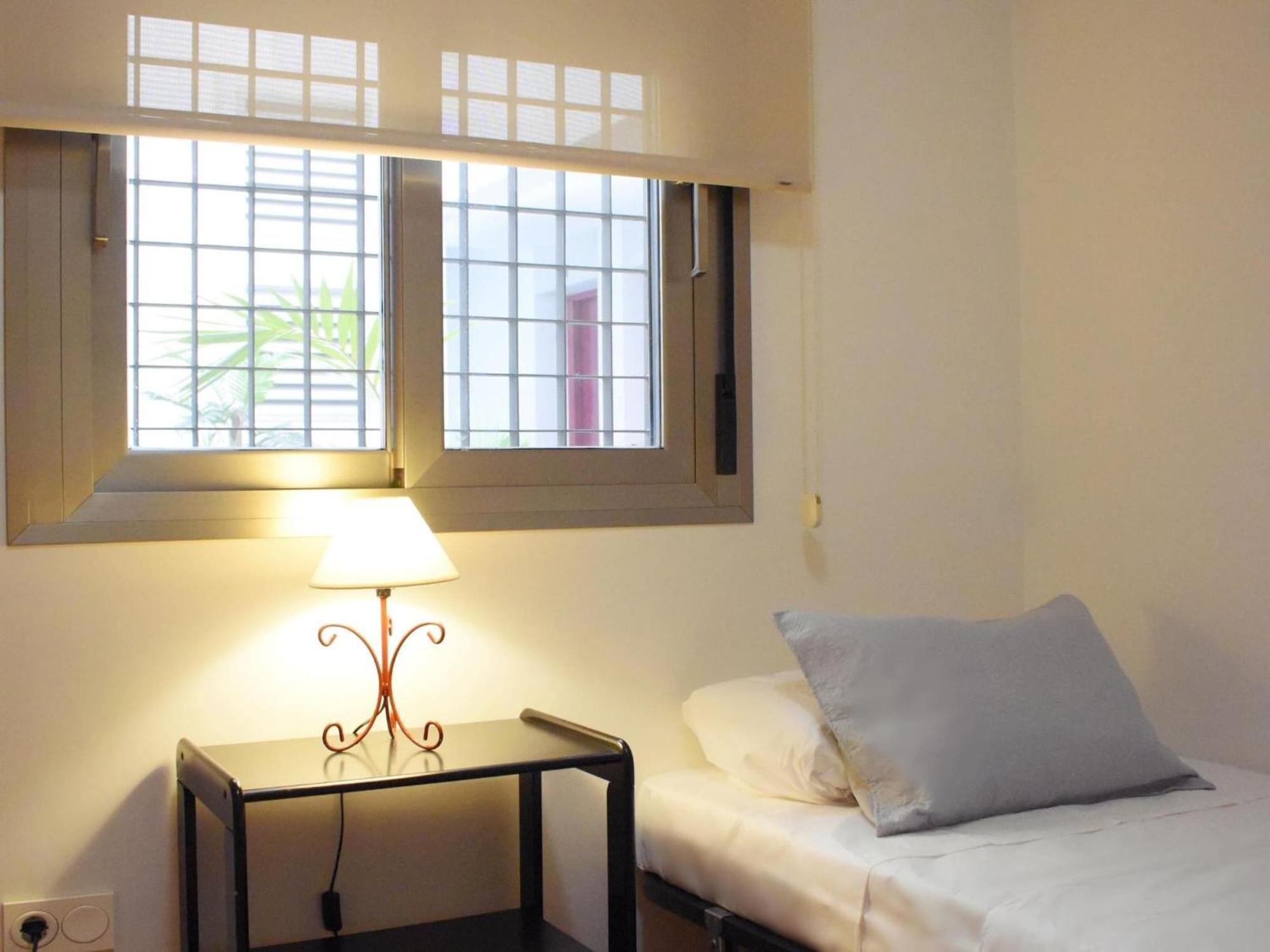 Encina'S Home: Bonito Apartamento De Dos Dormitorios Cerca Del Centro Historico Малага Экстерьер фото